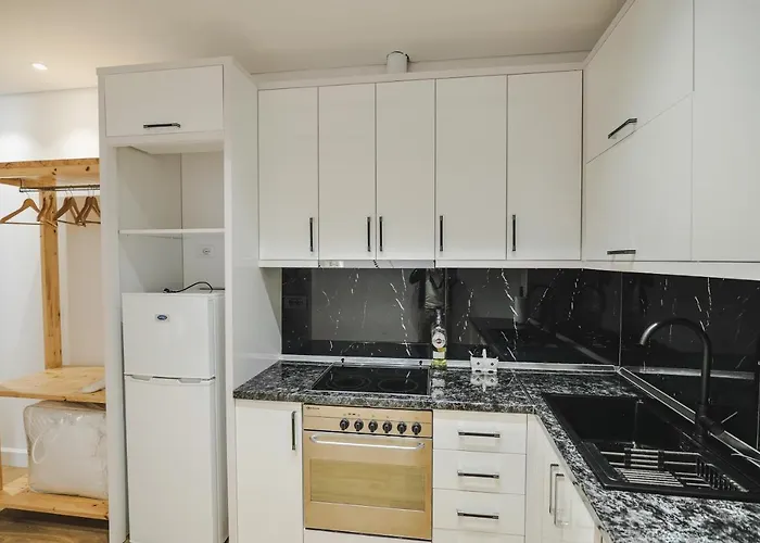Luxury Alisja With Private 4* Sarandë