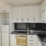 Luxury Alisja With Private 4* Sarandë