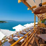 Luxury Alisja With Private Hotel Sarandë