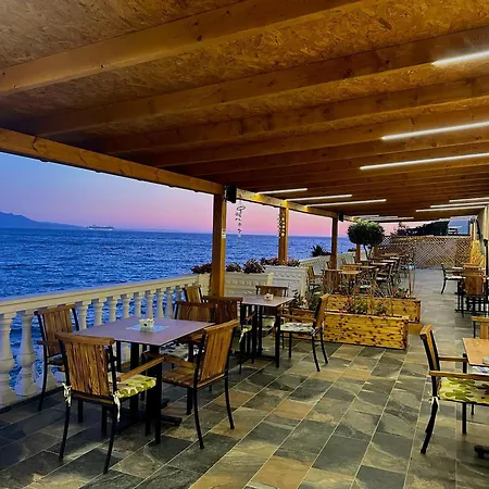 Luxury Alisja With Private Hotel Sarandë