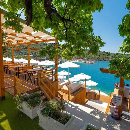 Hotel Luxury Alisja With Private 4*