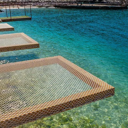 Luxury Alisja With Private Hotel Sarandë